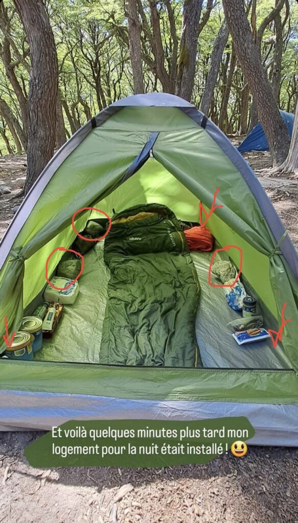 Camping - résister aux vents de Paragonie en Argentine. By alpacatravel.fr